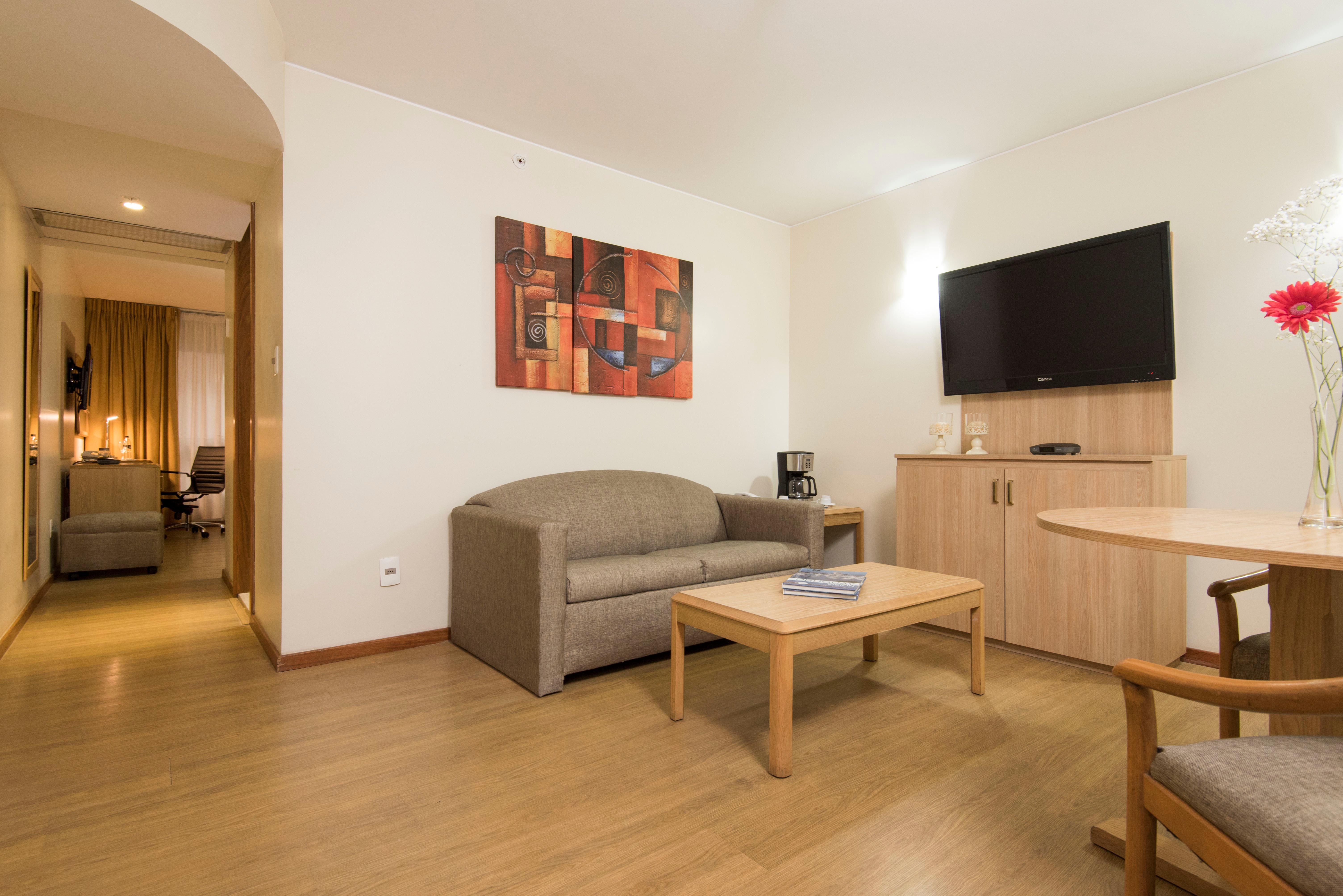 Holiday Inn Montevideo By Ihg Exterior photo