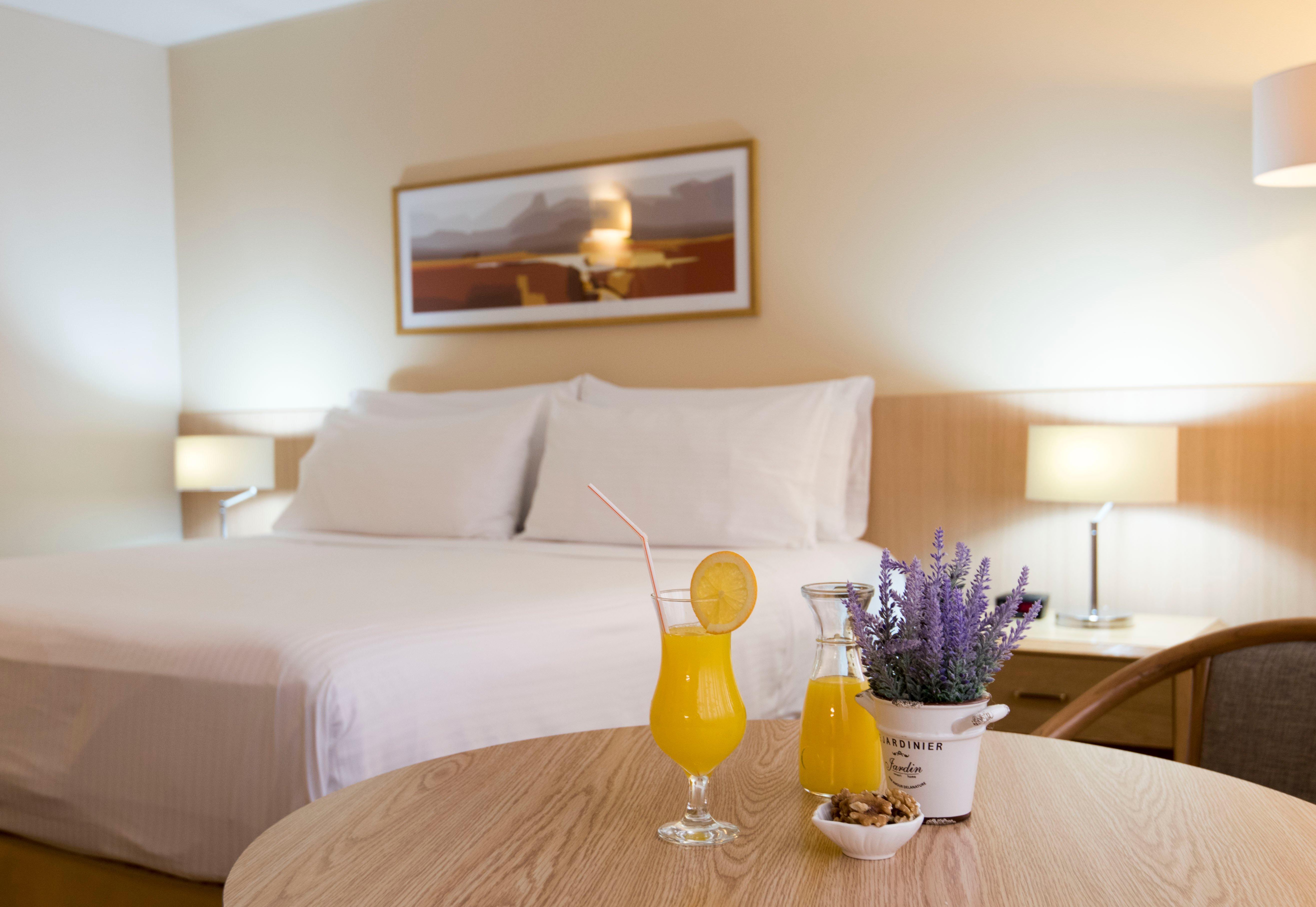 Holiday Inn Montevideo By Ihg Exterior photo
